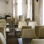 Esprit Hotel